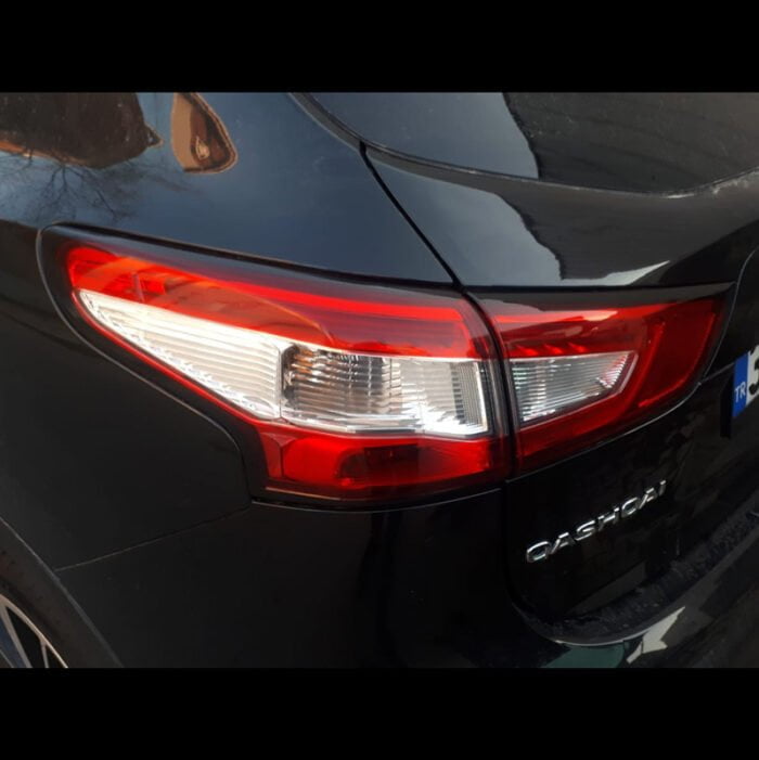 En Uygun Filtre - Nissan Qashqai J11 Taillight Frame Sticker