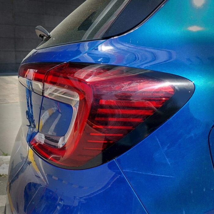 En Uygun Filtre - Renault Captur Taillight Frame Sticker
